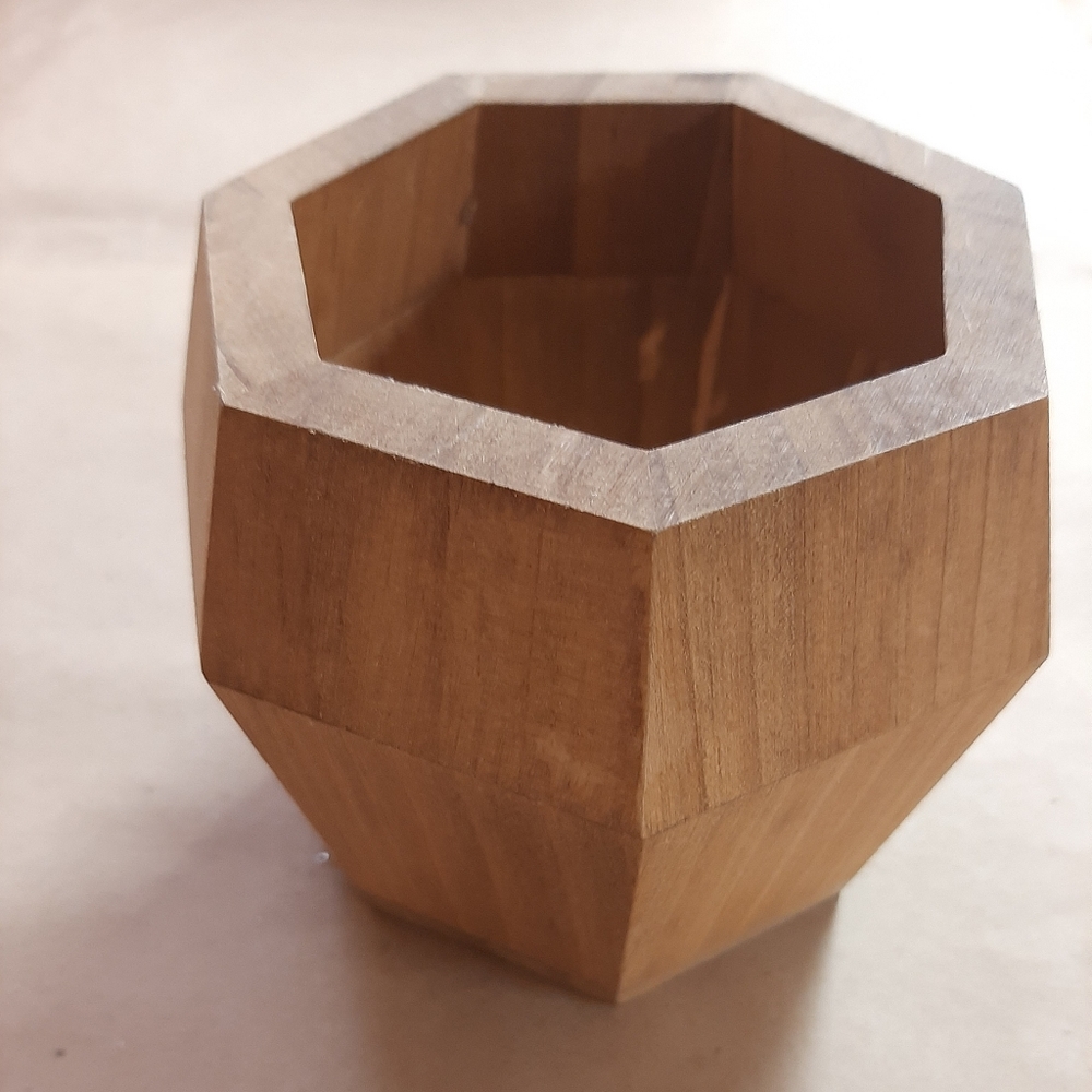 Wooden Geometric Decorative Pot